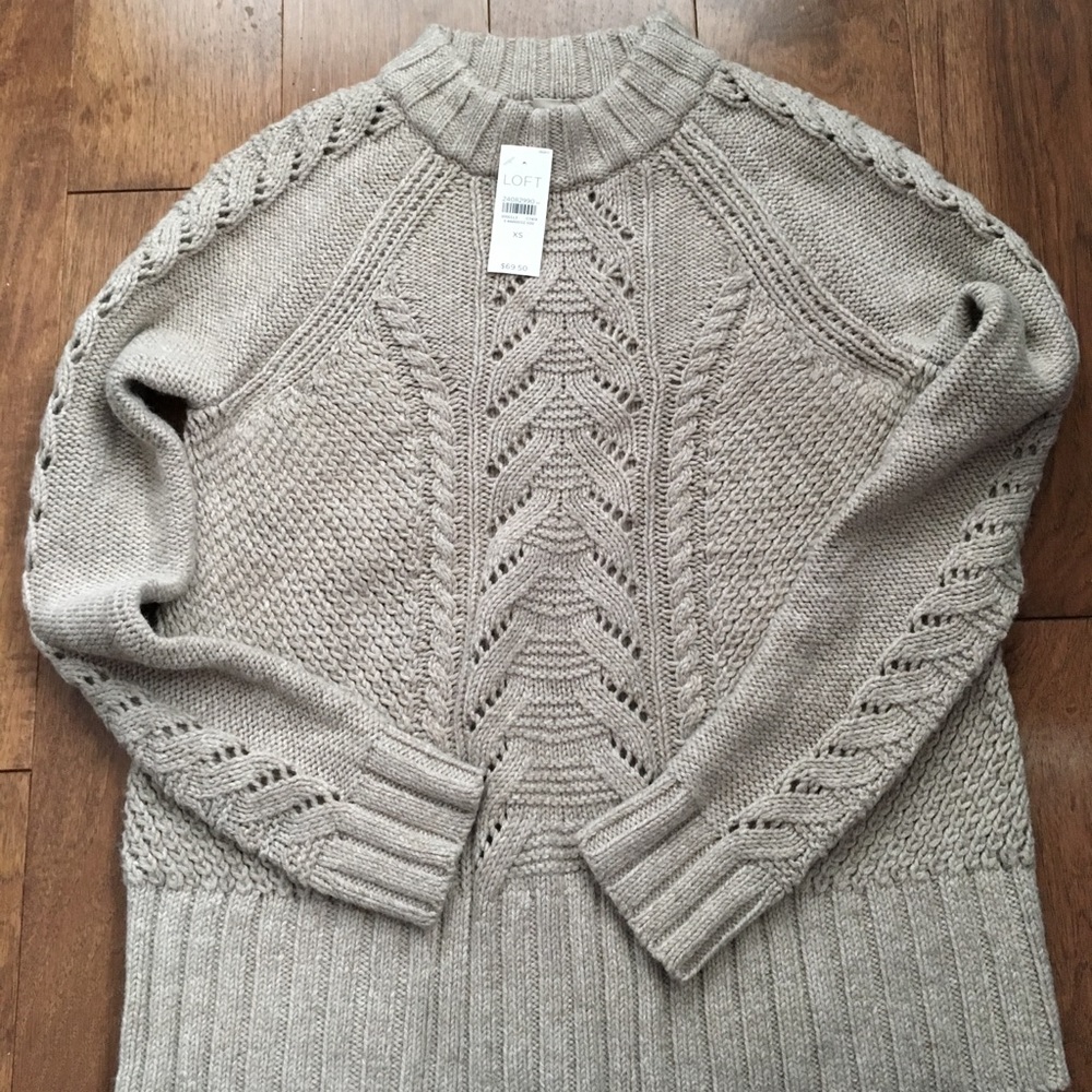 Loft stitchy tan sweater, size XS NWT